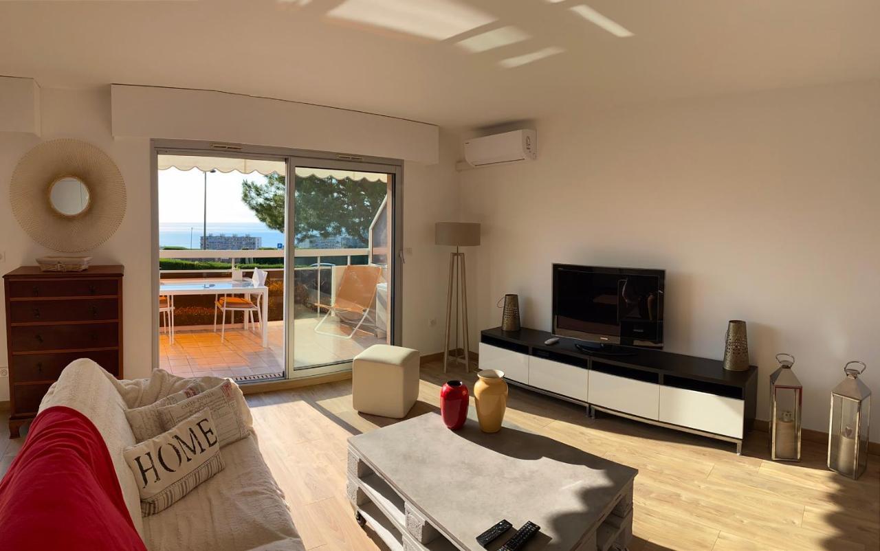 Superbe 2P Vue Mer, Ensoleille, Piscine Roquebrune-Cap-Martin Luaran gambar