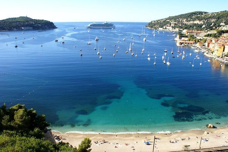 Superbe 2P Vue Mer, Ensoleille, Piscine Roquebrune-Cap-Martin Luaran gambar